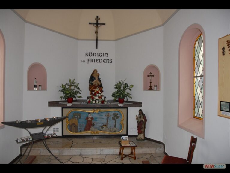 Exkursion Kripp: Willy Weis und Hildegard Funk führte Sinziger Denkmalverein durch den Remagener Stadtteil