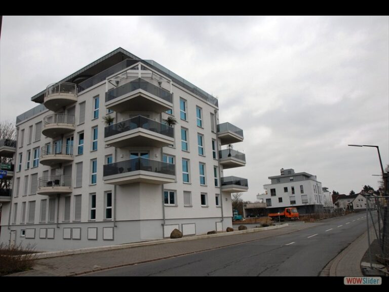 Exkursion Kripp: Willy Weis und Hildegard Funk führte Sinziger Denkmalverein durch den Remagener Stadtteil