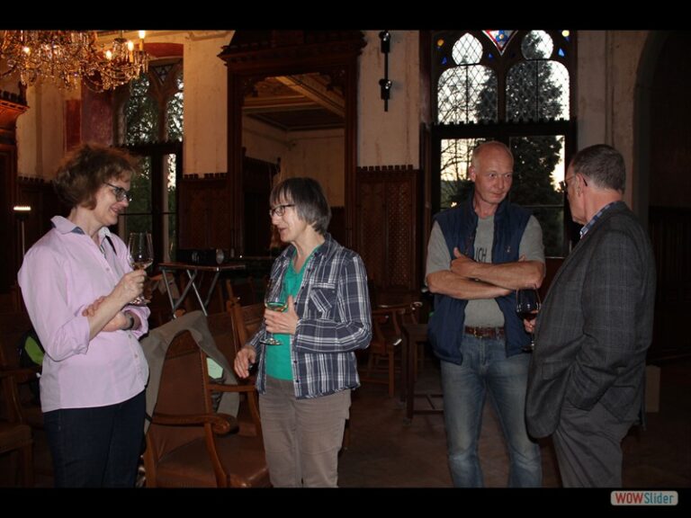 Turmgespräch: Salzkristalle eliminiert  und Malereien freigelegt